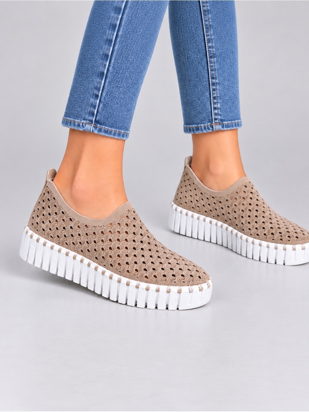 Ladies Isle Jacobsen Slip-On Perforated Beige Women's Sneakers
